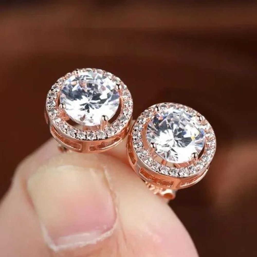 NEW DIAMOND ROSE GOLD EARRING, NICE EARRINGS, CUTE EARRINGS. - Picture 3 of 3